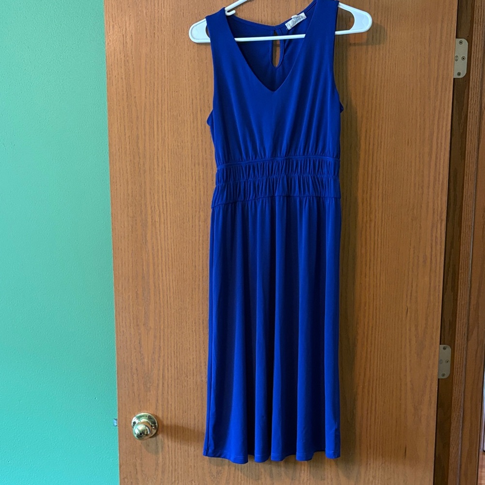 Royal Blue Sleeveless V-Neck Dress